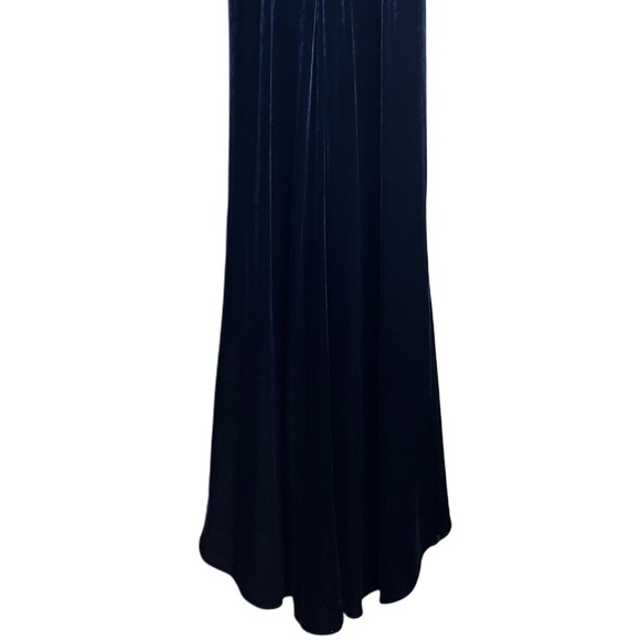 NWT Adrianna Papell Velvet Stretch Sheath Twist Front Halter High Low Hem Gown - Picture 15 of 16